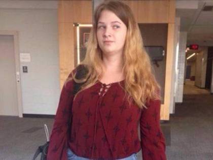 "Sei troppo prosperosa": studentessa Usa cacciata da scuola