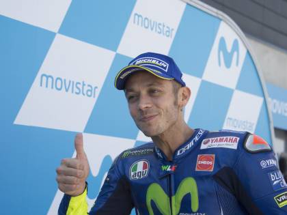 Valentino Rossi: "Guidare la moto mi fa bene, odio stare a casa"