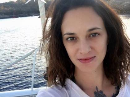 Asia Argento e le critiche per il tweet sul delitto d'onore