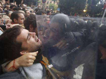 Catalogna, violenze inacettabili Questa non è una democrazia