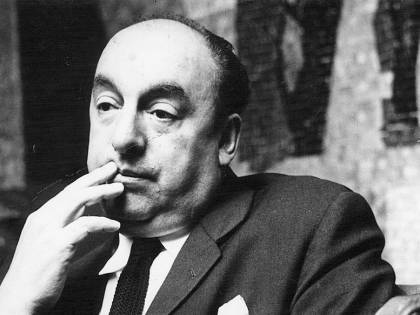 "Canti", amanti e ideologia. Il poeta del secolo è Neruda