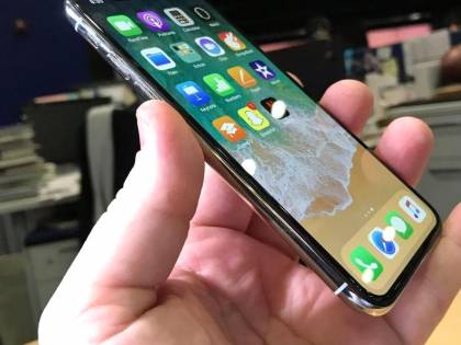 Un carattere "strano" manda in tilt gli iPhone