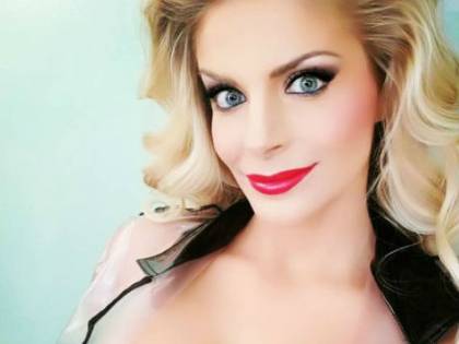 Francesca Cipriani, seno hot per Colorado