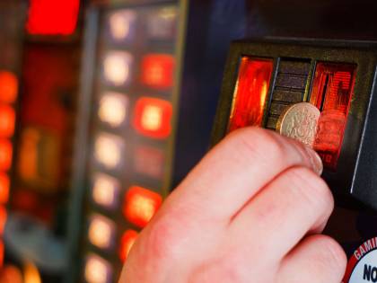 Udine, al posto delle slot arrivano i giochi da tavolo