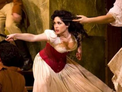 Per combattere il femminicidio cambiano il finale della Carmen di BIzet