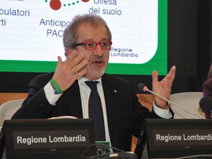 Maroni dimesso dall’ospedale: "È stata dura ma è tutto sotto controllo"