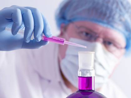 La Pfizer alza bandiera bianca: vincono Alzheimer e Parkinson