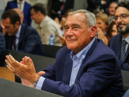 Numeri risicati in Senato, LeU rivendica poltrona per Grasso