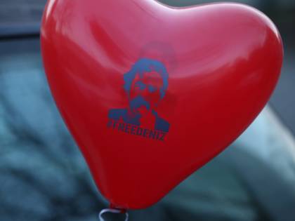 Turchia, il giornalista Yucel rilasciato dopo un anno