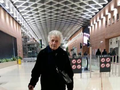 Nonnina di 93 anni va in Kenya: sarà volontaria in un orfanatrofio