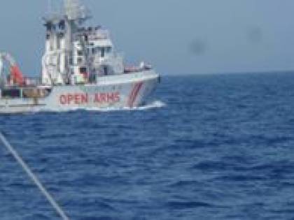 Il radar degli 007 incastra le Ong: "Si muovo insieme agli scafisti"