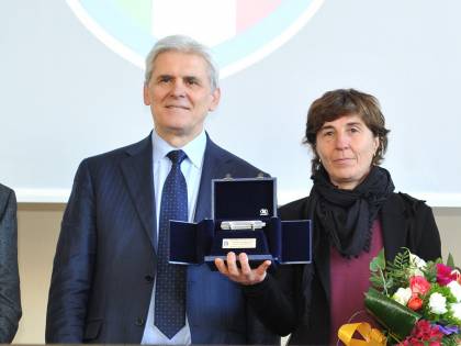 Aia, Nicchi denuncia: "Io e Rizzoli minacciati con delle pallottole"
