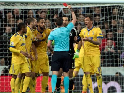 Puniti dall'arbitro a un passo dal paradiso