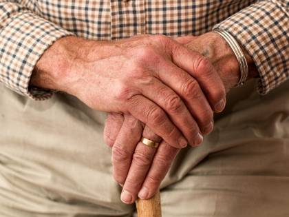 Ha 112 anni il nuovo uomo più vecchio del mondo