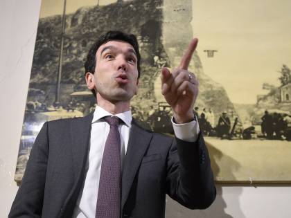 Martina scivola sul congiuntivo: "Si facci il reddito di cittadinanza..."