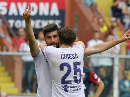 La Fiorentina batte in rimonta il Genoa e dedica la vittoria a Capitan Astori