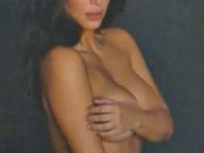 Vicenza, tormenta la ex e riempie la sua via delle sue foto in topless