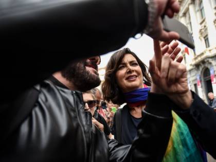 Migranti, la Boldrini già s'indigna: 'Salvini ci chiuderà in casa'