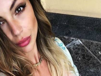 Sarah Nile seducente su Instagram