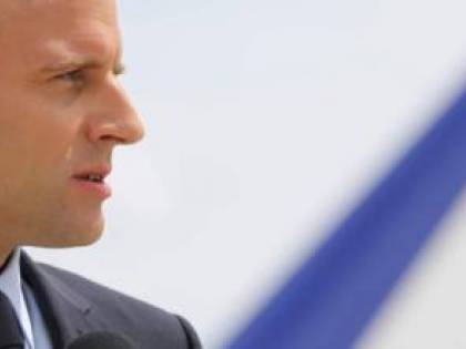 Macron concede la sua prima grazia a un'ex prostituta