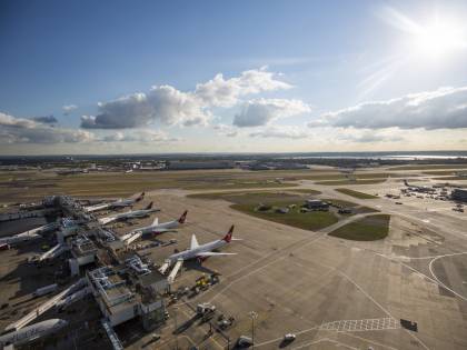 Enac, trasporto aereo in crescita. In Italia sbancano le low cost