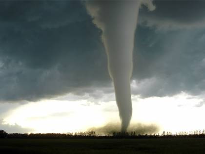 In Italia sempre più tornado e trombe marine: almeno cento all'anno