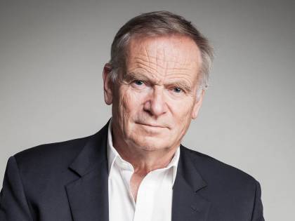 La sfida di Jeffrey Archer: settant'anni di storia per spiegare se stesso