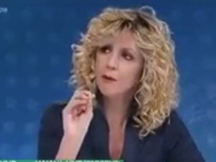 La gaia scienza della ministra Lezzi: "Informare i cittadini a 370 gradi"