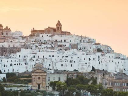 Ostuni, donna uccisa dal marito. Lui: "È stato un errore"