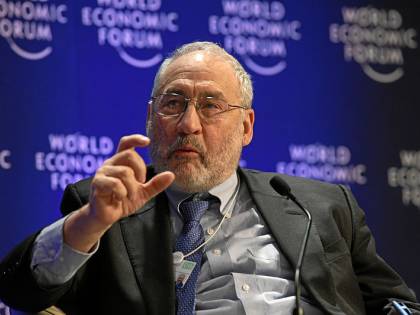 Stiglitz non ha dubbi: "L'Euro fatto a misura di Germania"