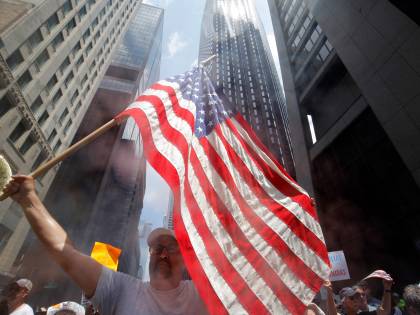 Quella centenaria diventata americana proprio il giorno delle elezioni