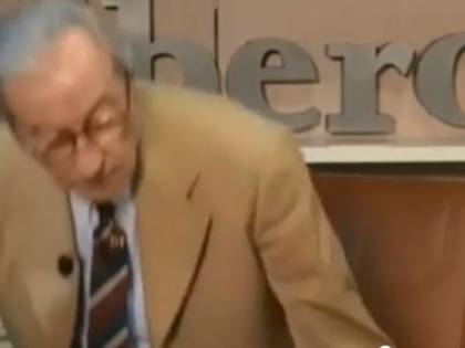 Lite in diretta Feltri-Parenzo "Classico cliché", "Vaff..". E il direttore se ne va