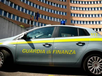 Castelfiorentino, permessi di soggiorno illegali: fermato marocchino