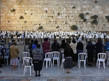 Muro del pianto a rischio crollo. Gli esperti: "Va vietato l'accesso"