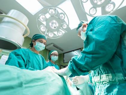 L'intervento al cuore si fa senza bisturi: primo caso al mondo