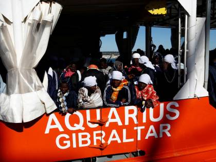 Sui rifiuti smaltiti dall'Aquarius infezioni di meningite, Hiv e tbc