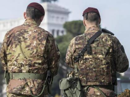 Iracheno rifiuta di pagare e da in escandescenze: arrestato