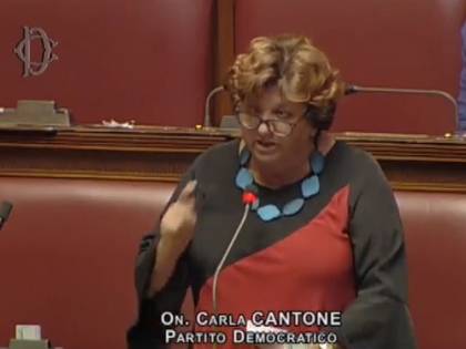 La deputata del Pd gufa il governo "Occhio, il decreto milleproroghe vi porterà sfortuna…"
