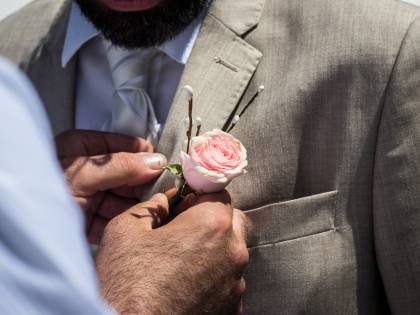 Primo matrimonio gay nella Royal Family: si sposa il cugino della Regina