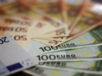 Reddito di cittadinanza? Non serve fare richiesta. L'assegno arriva a casa