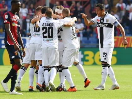 Il Parma vince 3-1 in casa del Genoa: gol e spettacolo a Marassi