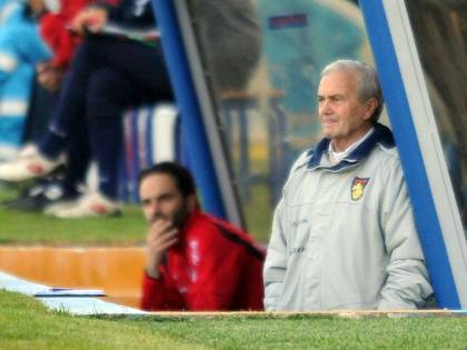 Addio all'allenatore Gigi Simoni