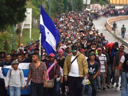 Il Messico blocca migliaia di migranti honduregni verso gli Usa