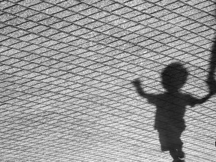 Latina, arrestato pensionato: aveva migliaia di file pedopornografici