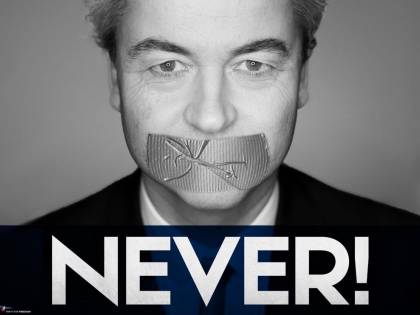 Olanda, musulmani vogliono far tacere Wilders: "Bloccategli Twitter!"