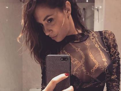 La pornostar Malena ospite di Rai1 in prima serata a parlare di sesso