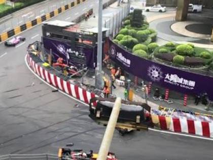 Formula 3, incidente terribile per Sophia Floersch che prende il volo