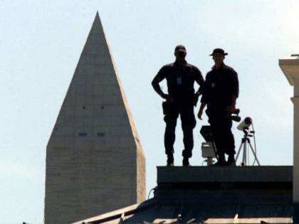 Usa, nuovi attacchi misteriosi: "I diplomatici cadono paralizzati"