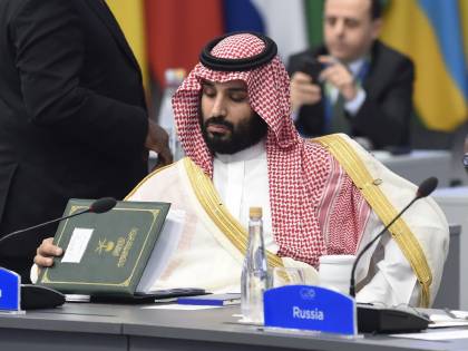 G20, Macron rimprovera Bin Salman: "Non mi ascolti mai"