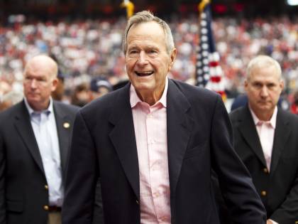 I presidenti Usa piangono Bush. Trump: "Ha ispirato generazioni di americani"